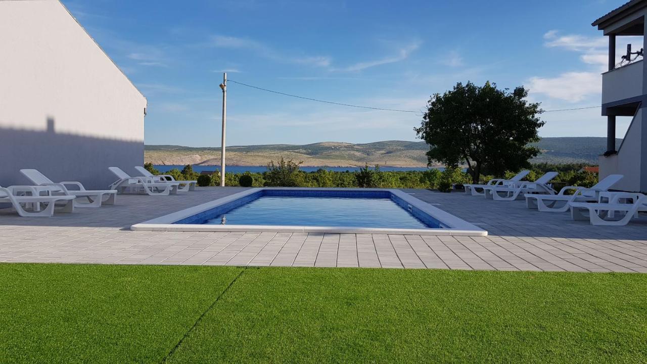 Apartments Zanic With Private Swimming Pool And Sea View Starigrad Paklenica Exteriör bild