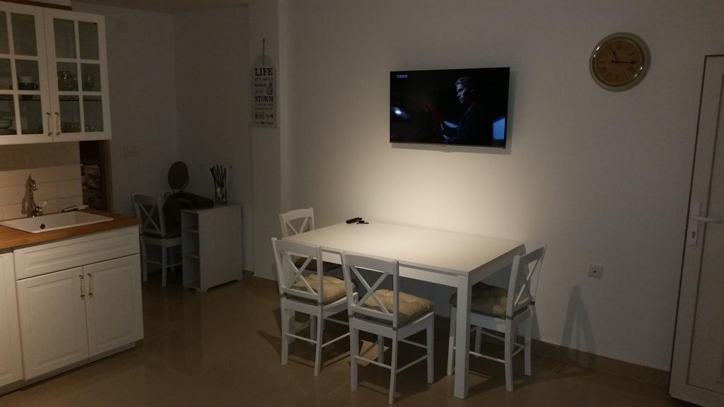 Apartments Zanic With Private Swimming Pool And Sea View Starigrad Paklenica Rum bild