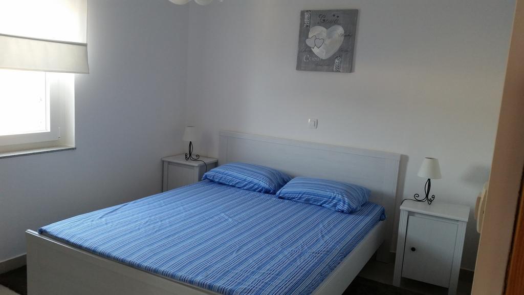 Apartments Zanic With Private Swimming Pool And Sea View Starigrad Paklenica Exteriör bild