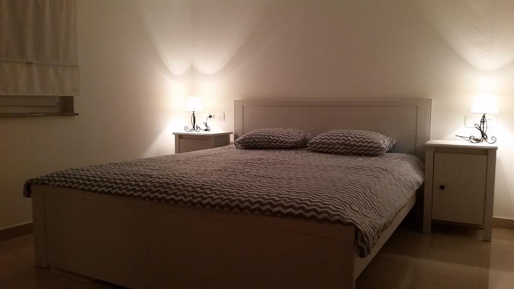 Apartments Zanic With Private Swimming Pool And Sea View Starigrad Paklenica Exteriör bild